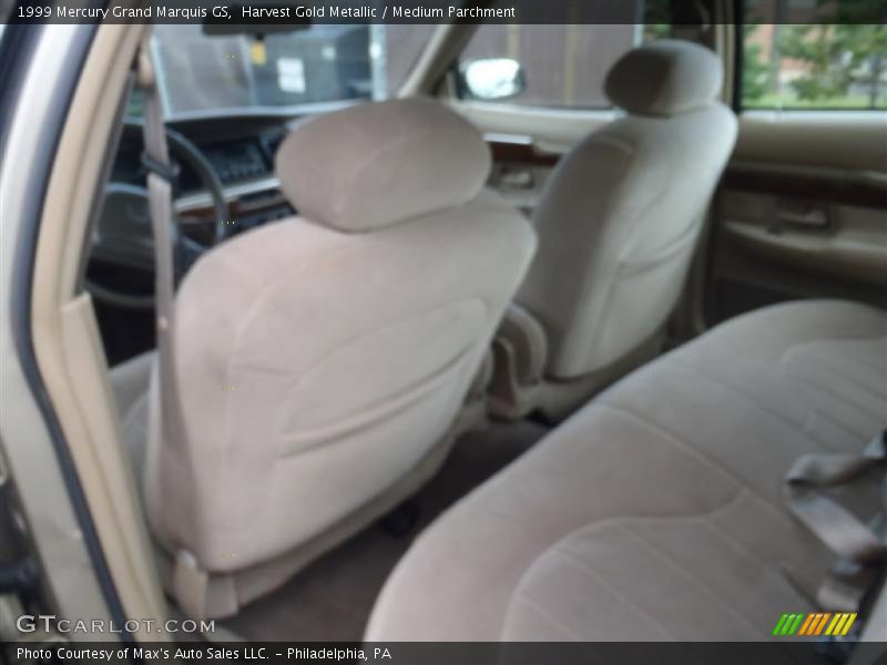 Harvest Gold Metallic / Medium Parchment 1999 Mercury Grand Marquis GS
