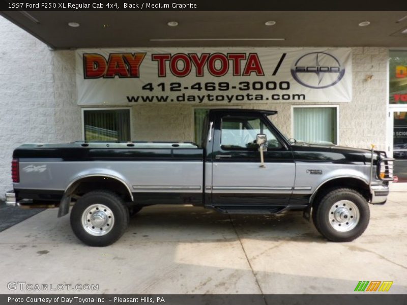 Black / Medium Graphite 1997 Ford F250 XL Regular Cab 4x4