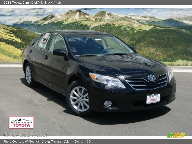 Black / Ash 2011 Toyota Camry XLE V6