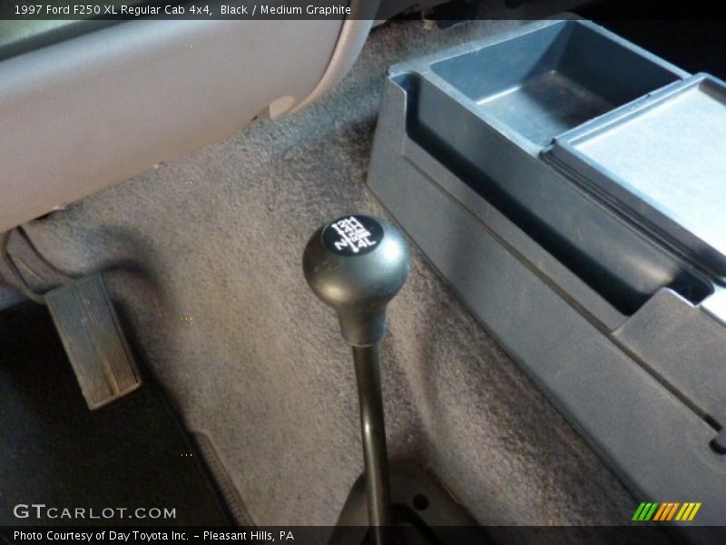 Black / Medium Graphite 1997 Ford F250 XL Regular Cab 4x4