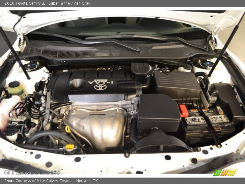 Super White / Ash Gray 2010 Toyota Camry LE