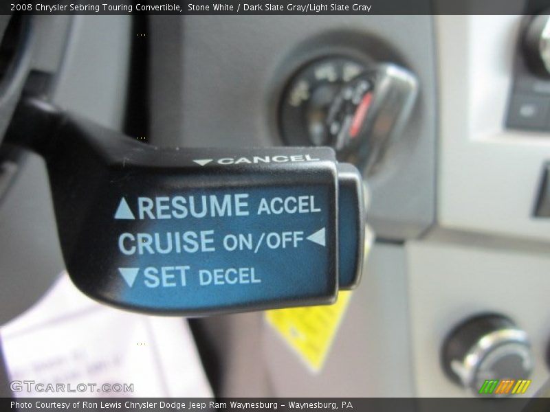 Controls of 2008 Sebring Touring Convertible