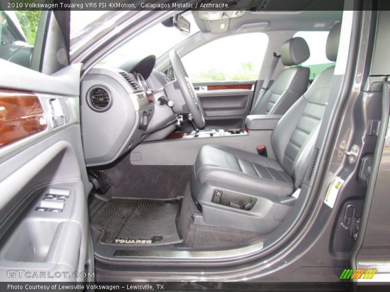 Galapagos Metallic / Anthracite 2010 Volkswagen Touareg VR6 FSI 4XMotion