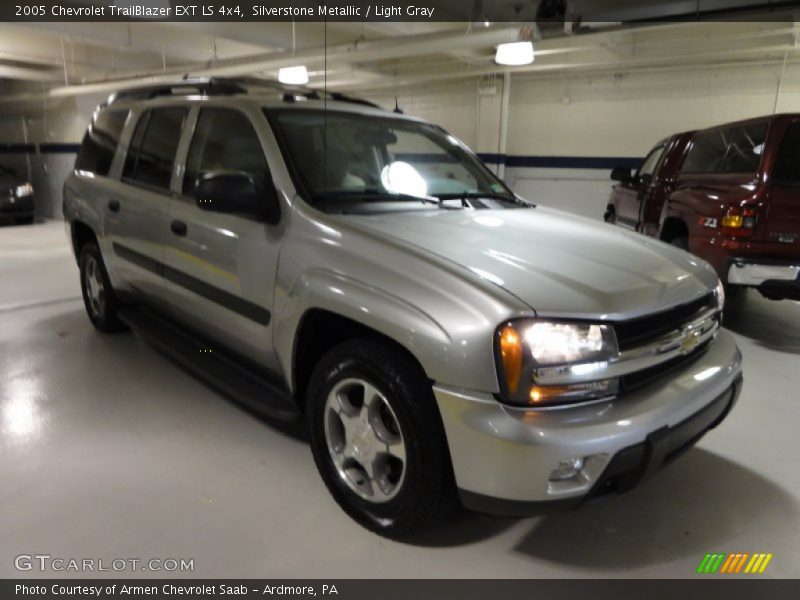 Silverstone Metallic / Light Gray 2005 Chevrolet TrailBlazer EXT LS 4x4