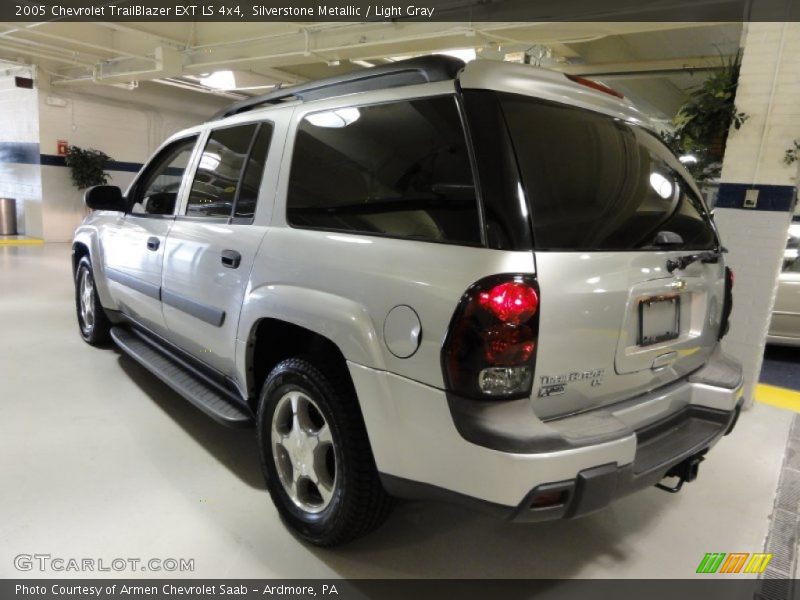 Silverstone Metallic / Light Gray 2005 Chevrolet TrailBlazer EXT LS 4x4