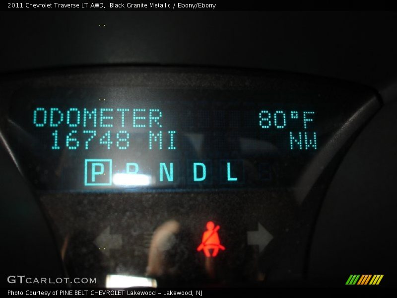 Black Granite Metallic / Ebony/Ebony 2011 Chevrolet Traverse LT AWD