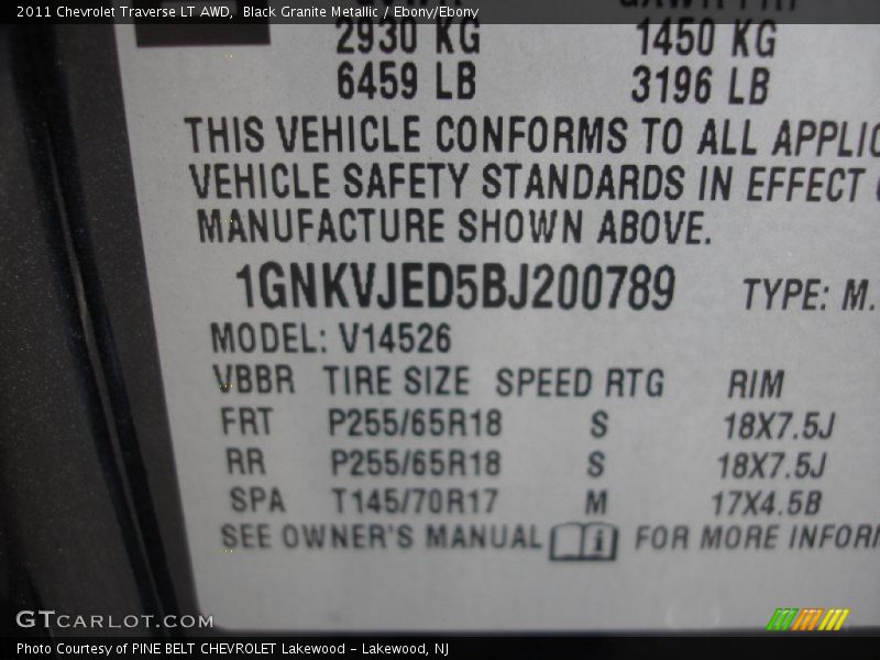 Black Granite Metallic / Ebony/Ebony 2011 Chevrolet Traverse LT AWD