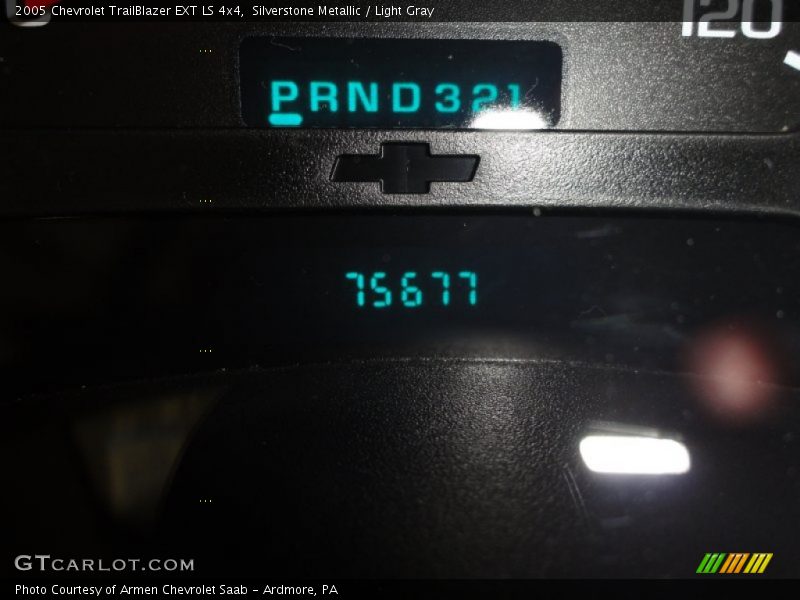Silverstone Metallic / Light Gray 2005 Chevrolet TrailBlazer EXT LS 4x4