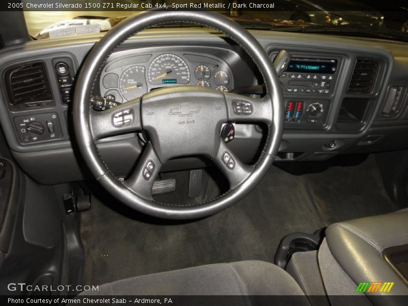 Dashboard of 2005 Silverado 1500 Z71 Regular Cab 4x4