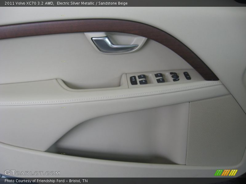 Door Panel of 2011 XC70 3.2 AWD