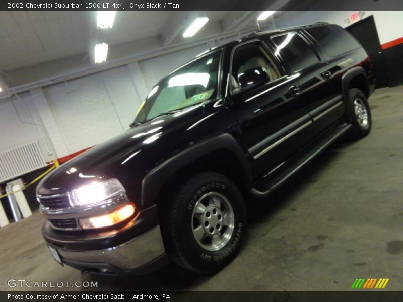 Onyx Black / Tan 2002 Chevrolet Suburban 1500 LT 4x4