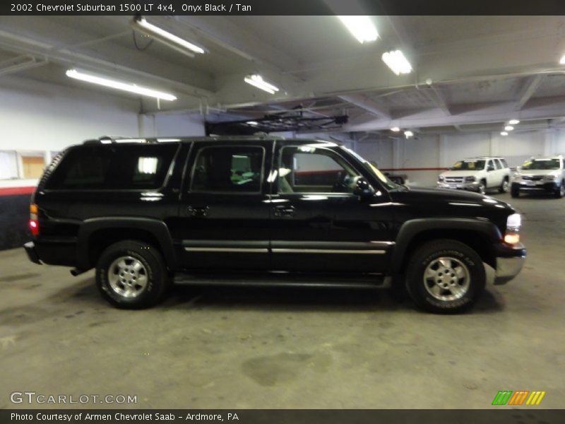 Onyx Black / Tan 2002 Chevrolet Suburban 1500 LT 4x4