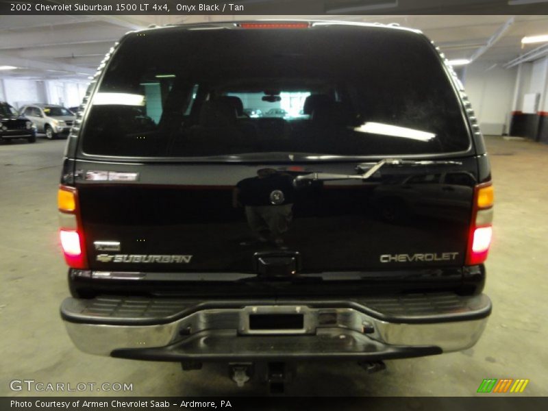 Onyx Black / Tan 2002 Chevrolet Suburban 1500 LT 4x4