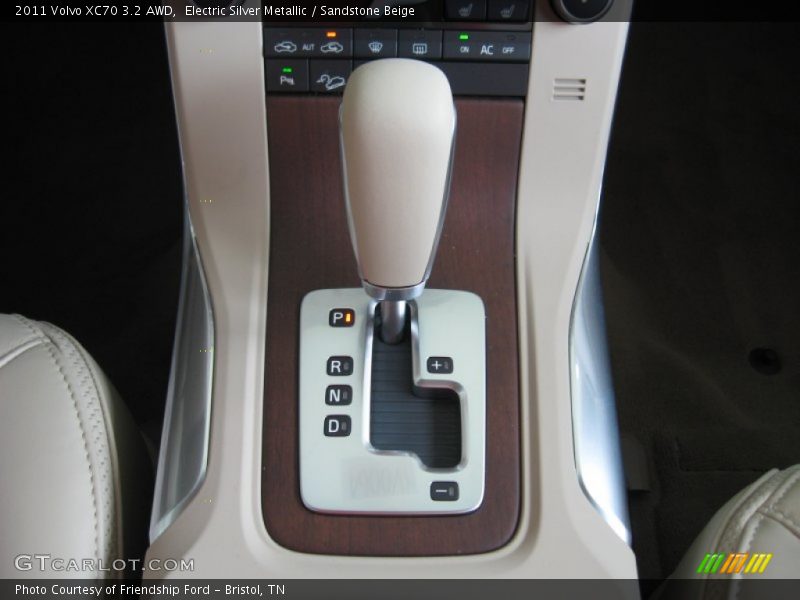  2011 XC70 3.2 AWD 6 Speed Geartronic Automatic Shifter