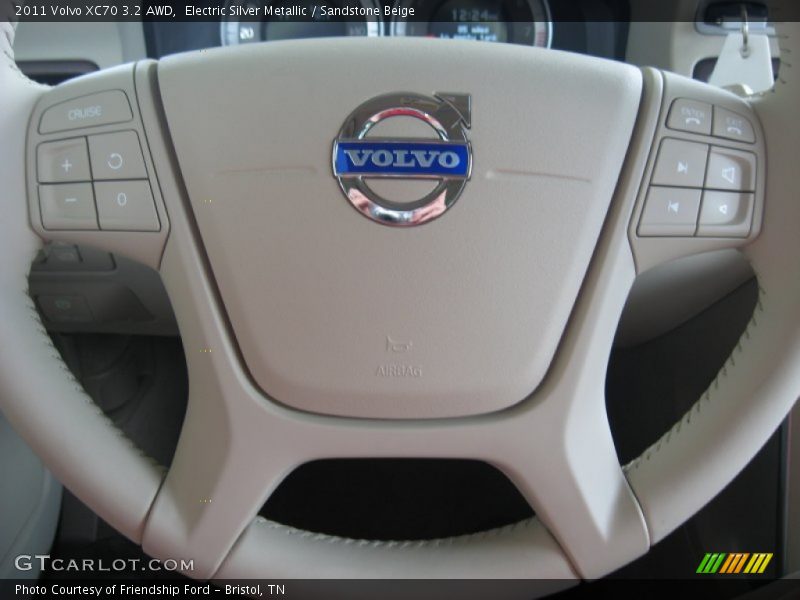  2011 XC70 3.2 AWD Steering Wheel