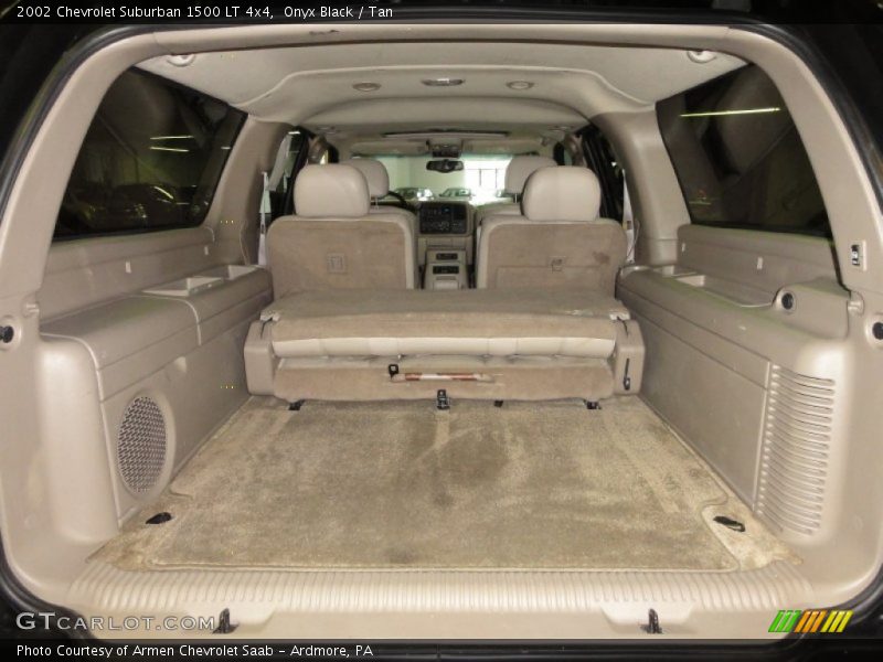  2002 Suburban 1500 LT 4x4 Trunk