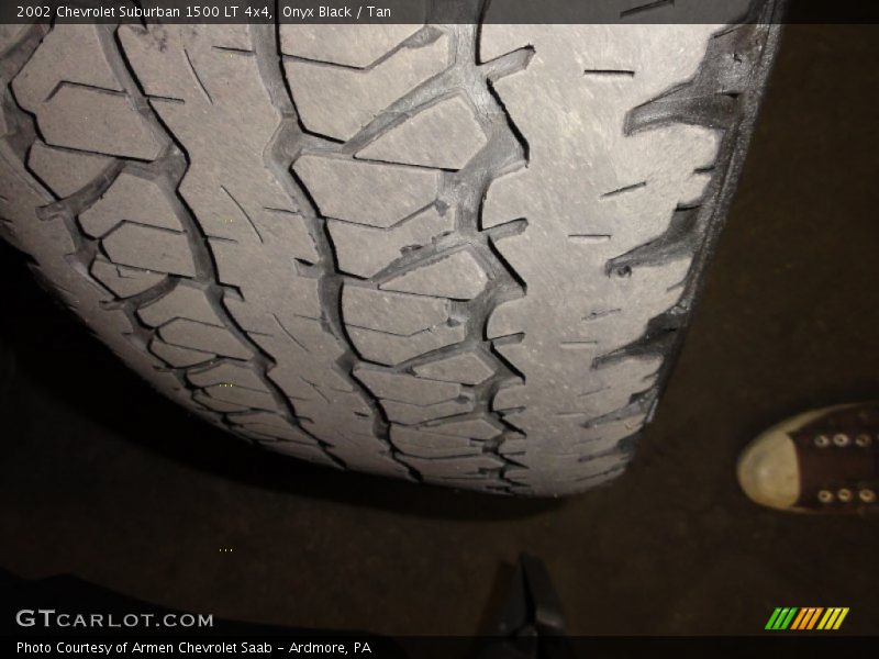 Onyx Black / Tan 2002 Chevrolet Suburban 1500 LT 4x4
