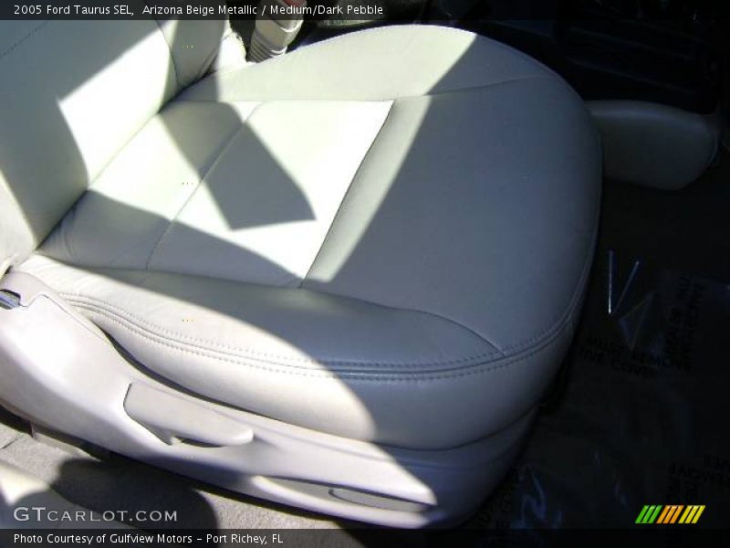 Arizona Beige Metallic / Medium/Dark Pebble 2005 Ford Taurus SEL