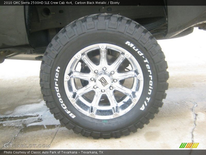 Custom Wheels of 2010 Sierra 2500HD SLE Crew Cab 4x4