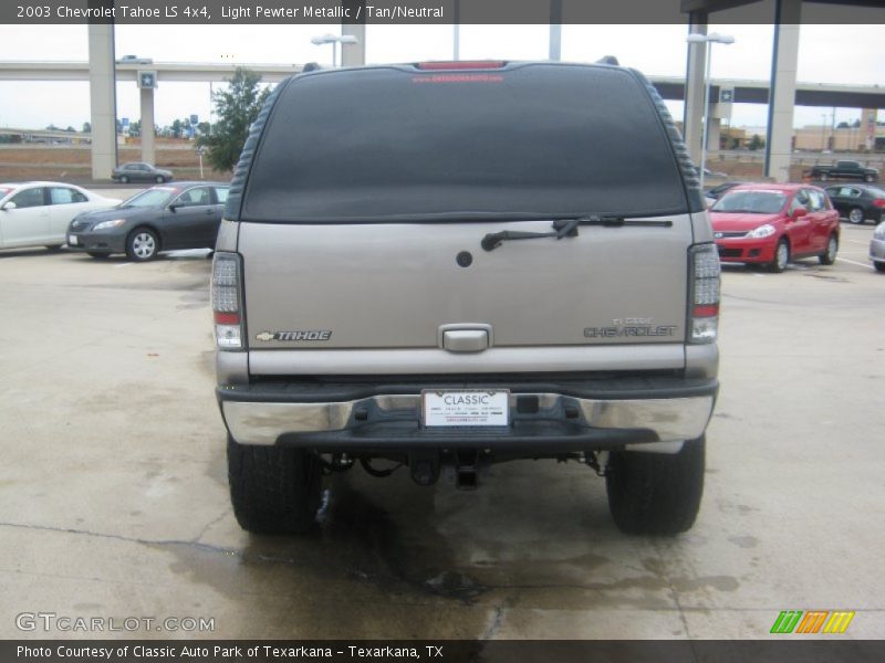 Light Pewter Metallic / Tan/Neutral 2003 Chevrolet Tahoe LS 4x4