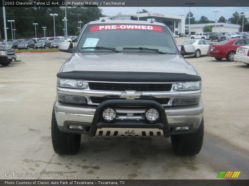 Light Pewter Metallic / Tan/Neutral 2003 Chevrolet Tahoe LS 4x4