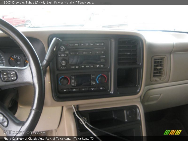 Light Pewter Metallic / Tan/Neutral 2003 Chevrolet Tahoe LS 4x4