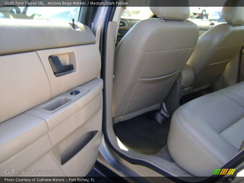 Arizona Beige Metallic / Medium/Dark Pebble 2005 Ford Taurus SEL