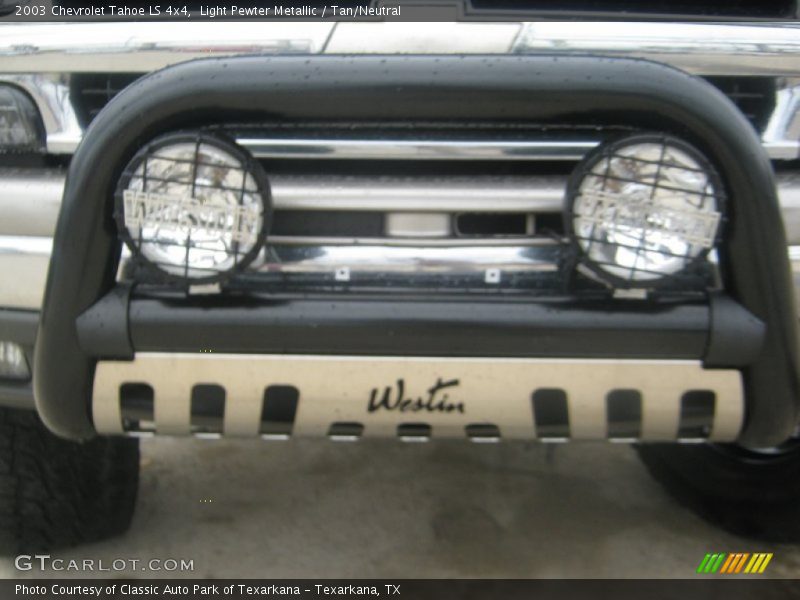 Light Pewter Metallic / Tan/Neutral 2003 Chevrolet Tahoe LS 4x4