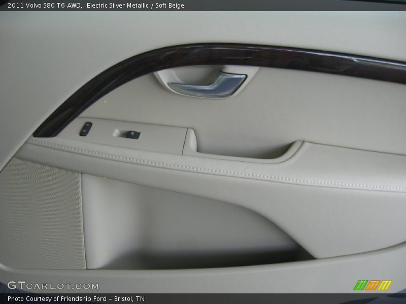 Electric Silver Metallic / Soft Beige 2011 Volvo S80 T6 AWD