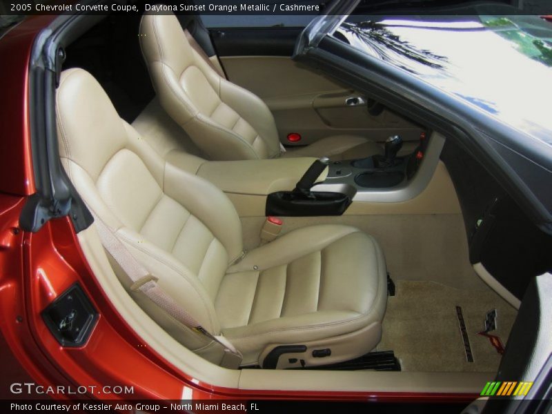  2005 Corvette Coupe Cashmere Interior