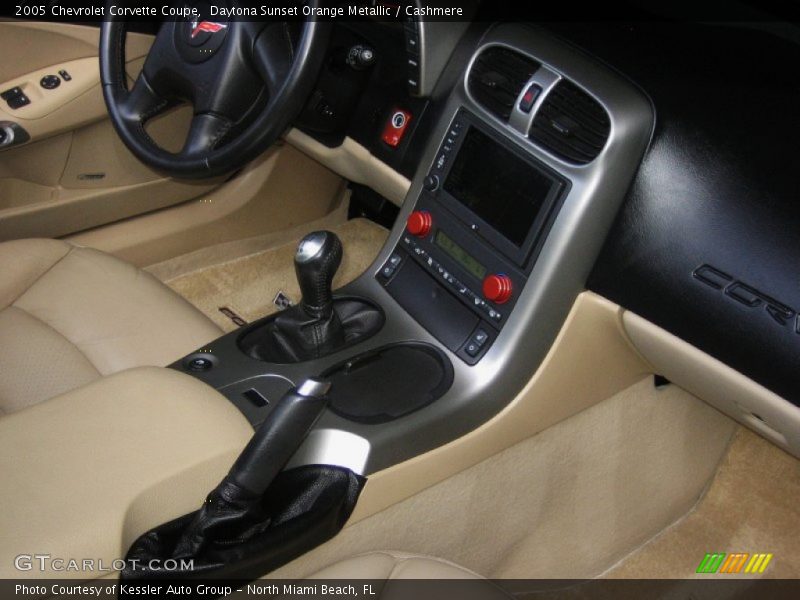 Controls of 2005 Corvette Coupe