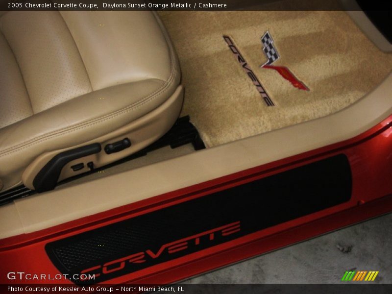  2005 Corvette Coupe Logo