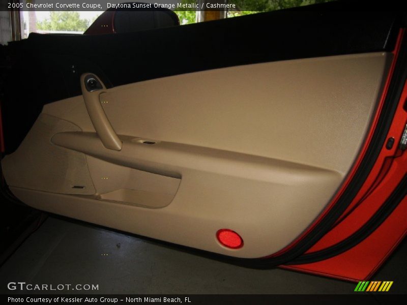 Door Panel of 2005 Corvette Coupe