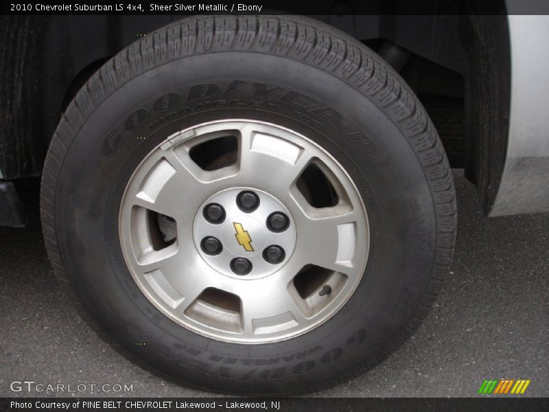 Sheer Silver Metallic / Ebony 2010 Chevrolet Suburban LS 4x4