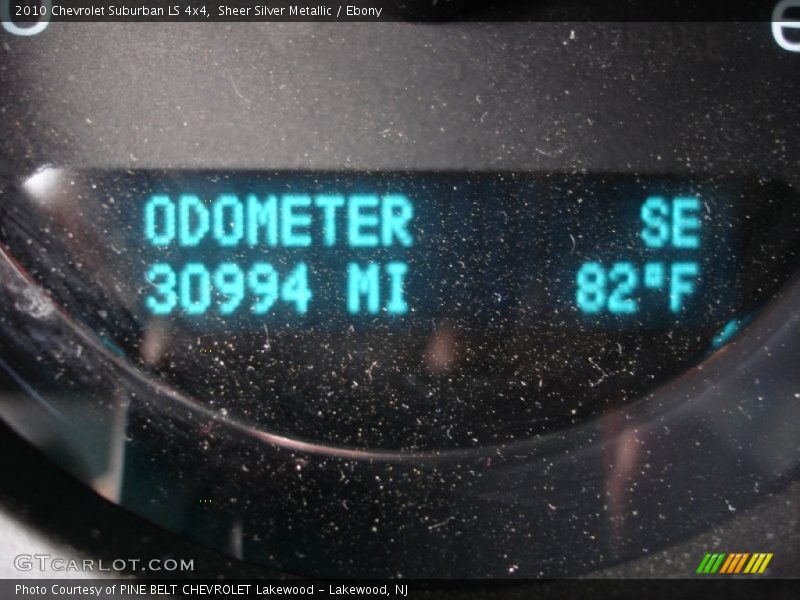 Sheer Silver Metallic / Ebony 2010 Chevrolet Suburban LS 4x4