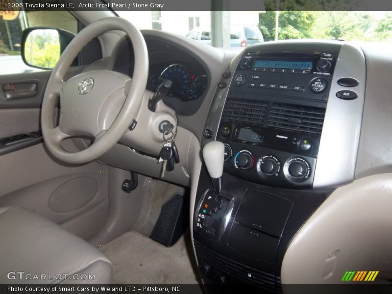 Arctic Frost Pearl / Stone Gray 2006 Toyota Sienna LE