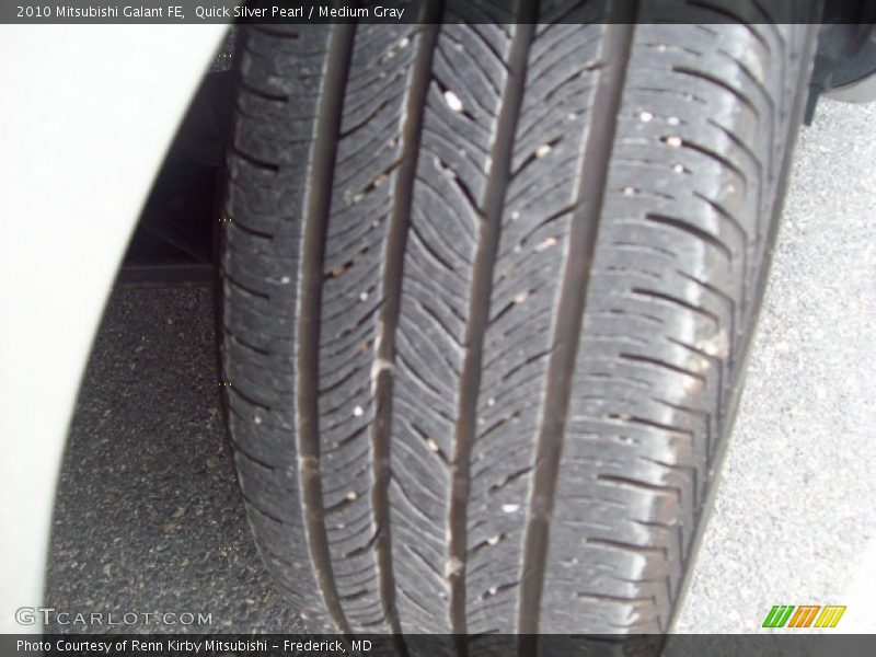 Quick Silver Pearl / Medium Gray 2010 Mitsubishi Galant FE