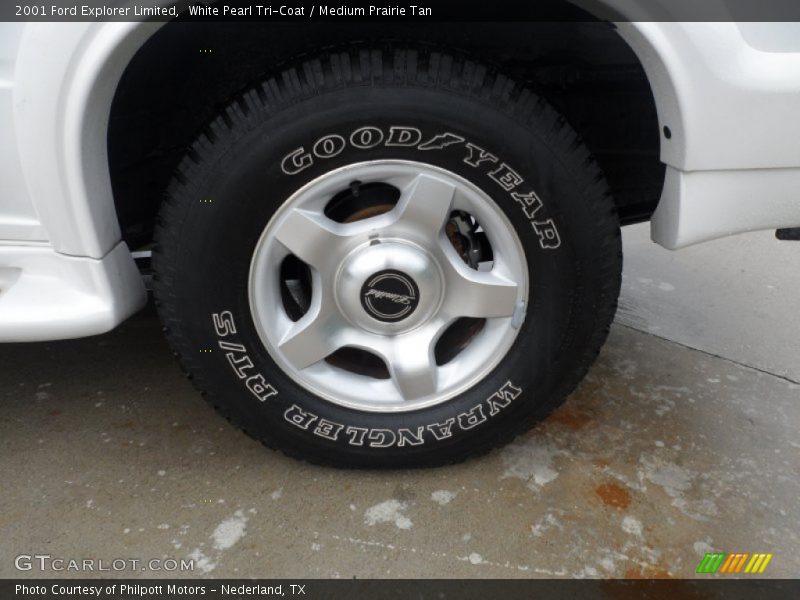 White Pearl Tri-Coat / Medium Prairie Tan 2001 Ford Explorer Limited