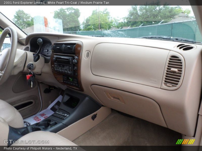 White Pearl Tri-Coat / Medium Prairie Tan 2001 Ford Explorer Limited