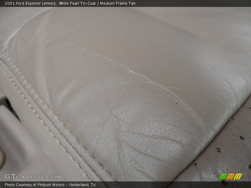 White Pearl Tri-Coat / Medium Prairie Tan 2001 Ford Explorer Limited