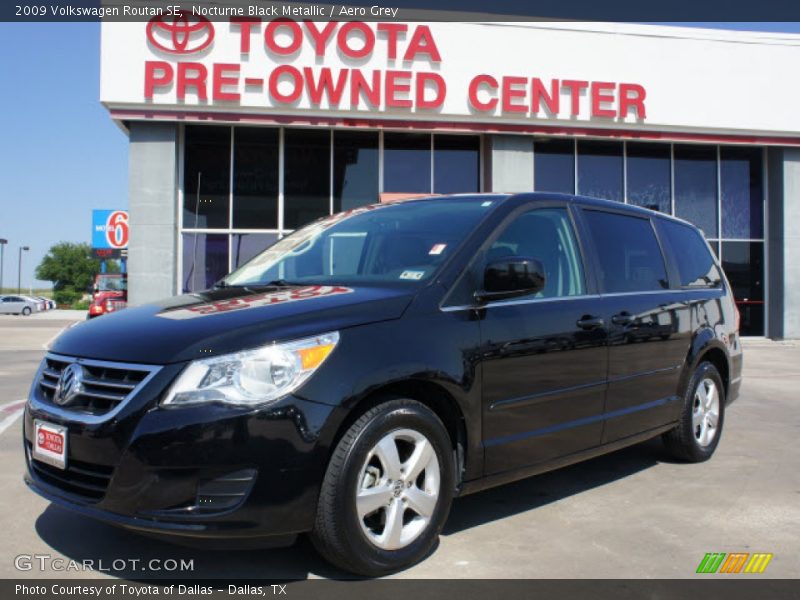 Nocturne Black Metallic / Aero Grey 2009 Volkswagen Routan SE