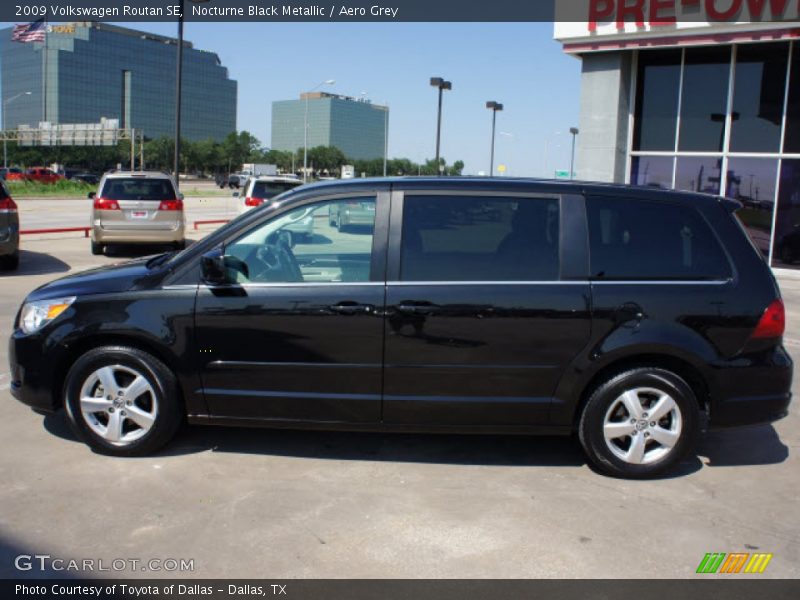 Nocturne Black Metallic / Aero Grey 2009 Volkswagen Routan SE