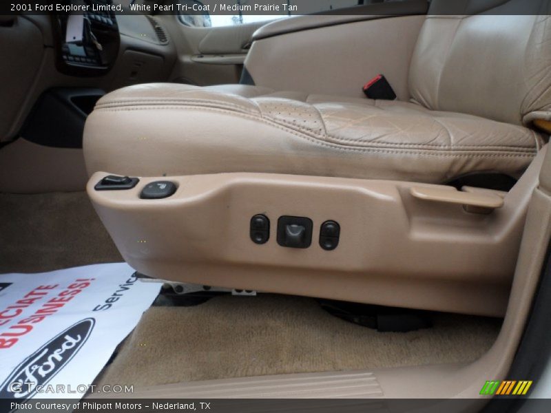 White Pearl Tri-Coat / Medium Prairie Tan 2001 Ford Explorer Limited