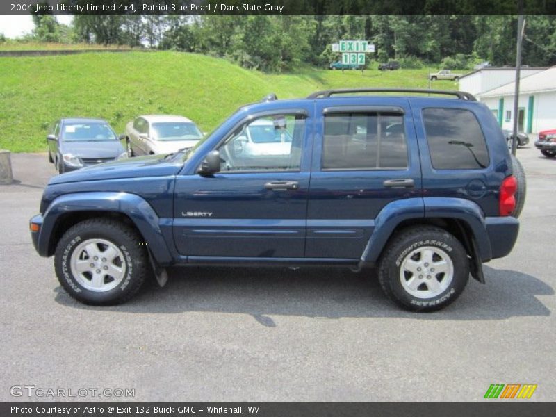 Patriot Blue Pearl / Dark Slate Gray 2004 Jeep Liberty Limited 4x4