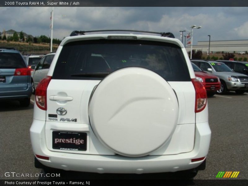 Super White / Ash 2008 Toyota RAV4 I4