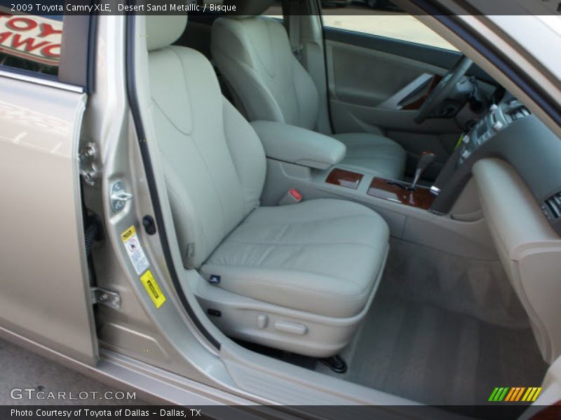 Desert Sand Metallic / Bisque 2009 Toyota Camry XLE