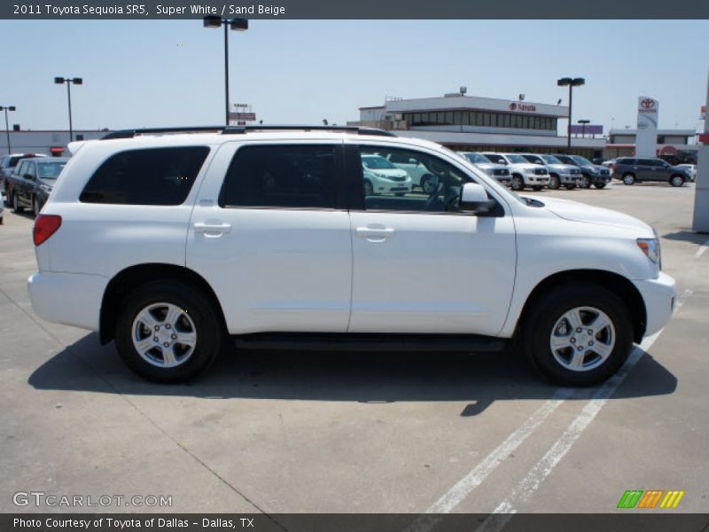 Super White / Sand Beige 2011 Toyota Sequoia SR5