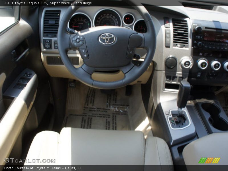 Super White / Sand Beige 2011 Toyota Sequoia SR5