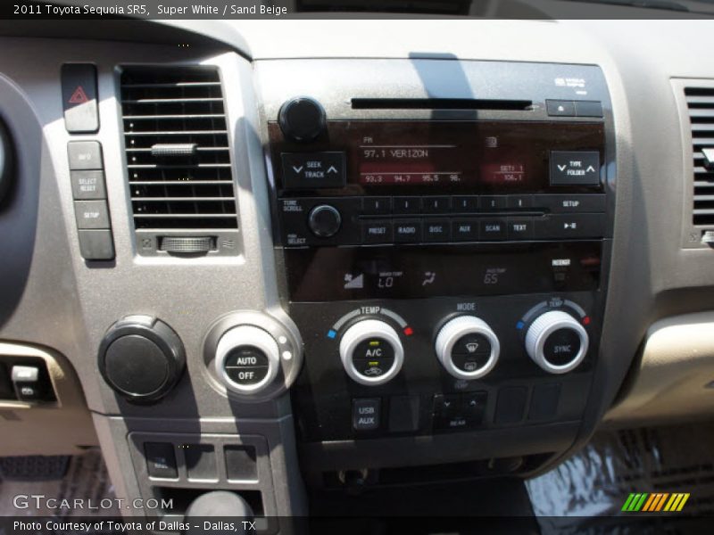 Super White / Sand Beige 2011 Toyota Sequoia SR5