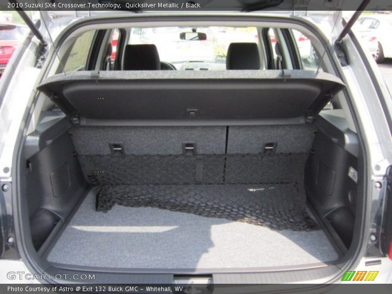 2010 SX4 Crossover Technology Trunk